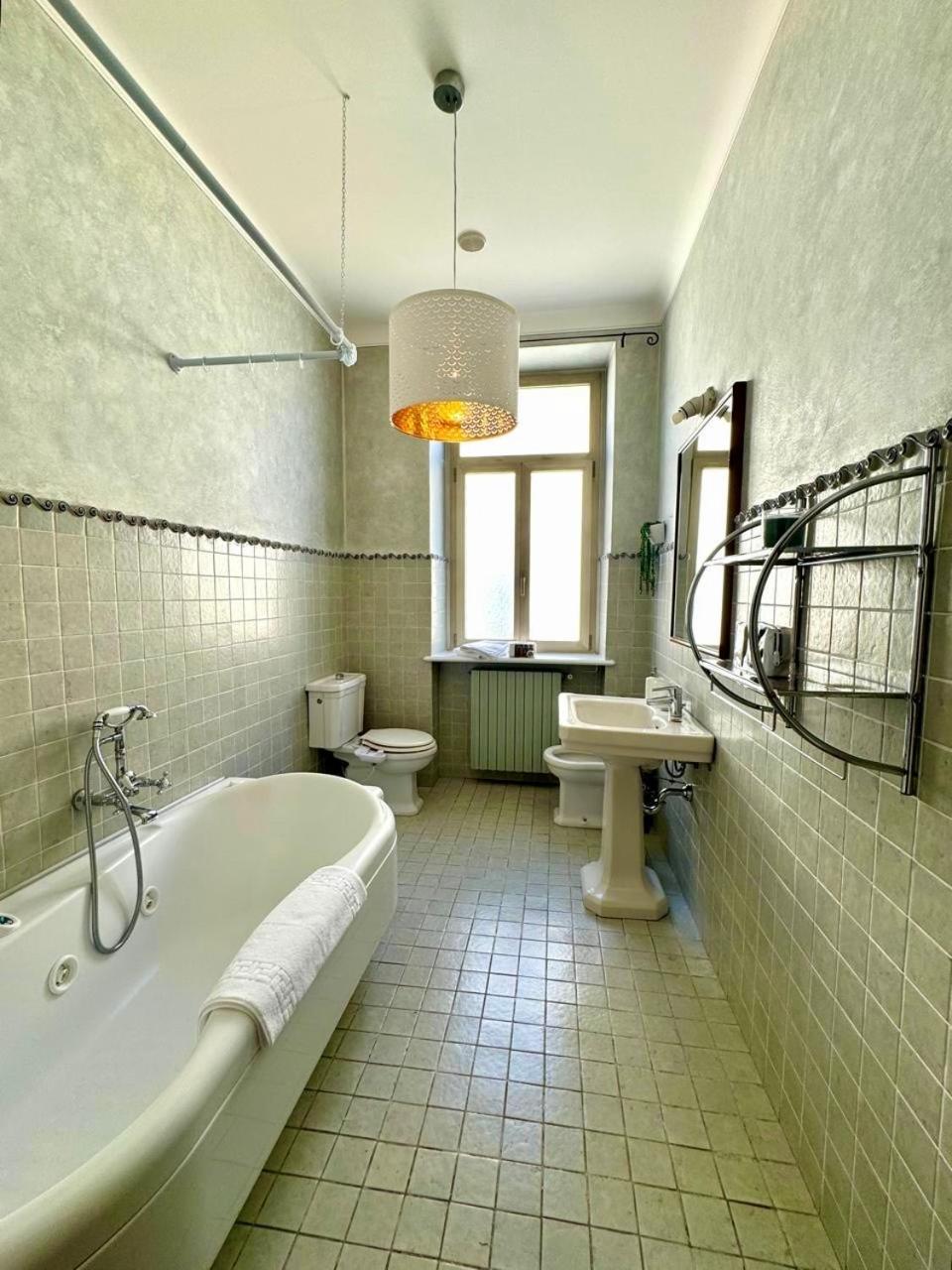 Palazzo Pia Rooms Valdragone Zewnętrze zdjęcie